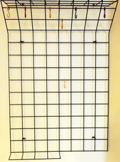 Pamono String Black Metal Coat and Hat Rack, 1950s> Racks, Hooks & Valets