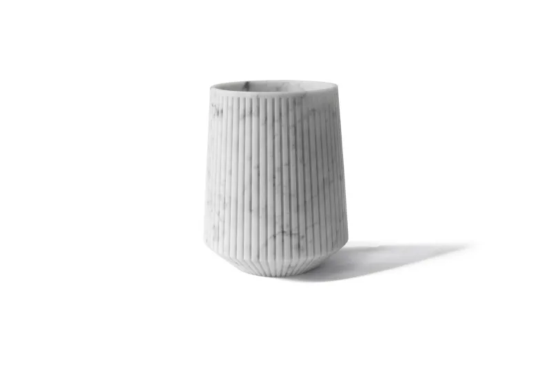 Pamono Striped Wide Vase in White Carrara Marble> Tabletop