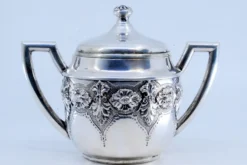 Pamono Sugar Bowl in Embossed Silver with Floral Motifs and Hinged Lid> Bottles, Carafes & Jugs