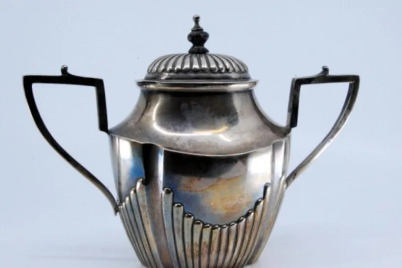 Sale Pamono Sugar Bowl in Fluted Silver