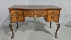 Discount Pamono Super Serpentine Burr Walnut Dressing Table, 1920