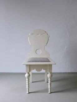 Hot Pamono Swedish Folk White Painted Chair, 1920s