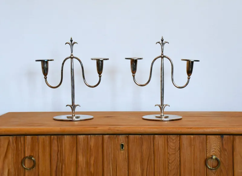 Pamono Swedish Grace Silver-Plated Candelabras by Elis Bergh for C. G. Hallberg, Stockholm, 1920s, Set of 2> Candleholders