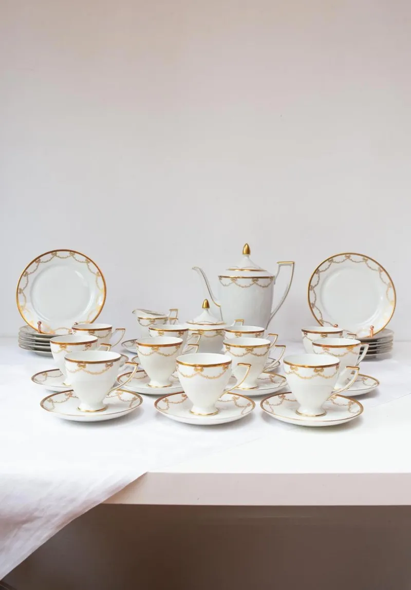 Hot Pamono Swedish Porcelain Coffee and Dessert Set for Eleven People, 1950s, Set of 39