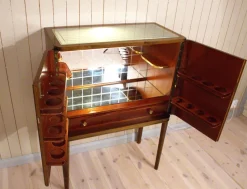 Pamono Swedish Pyramid Mahogany Bar Cabinet by Förenade Möbler Linköping, 1940s><noscript><img width=
