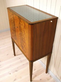 Pamono Swedish Pyramid Mahogany Bar Cabinet by Förenade Möbler Linköping, 1940s><noscript><img width=