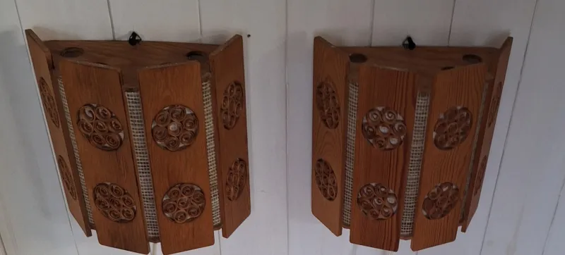 Pamono Swedish Wall Lamps in Pinewood, 1970s, Set of 2> Wall Lights & Sconces