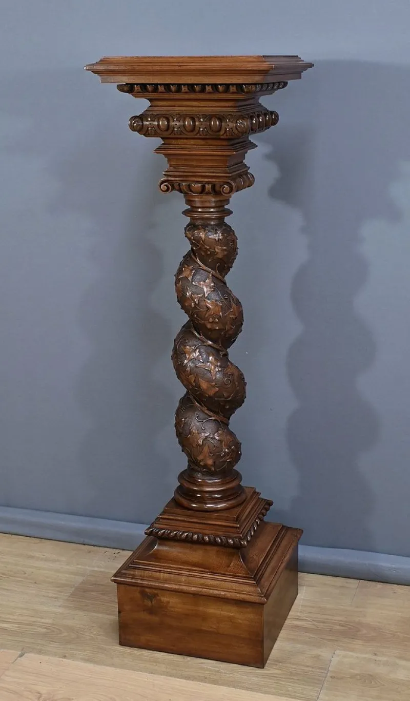 Pamono Swivel Column in Walnut, 1900s> Pedestals And Columns