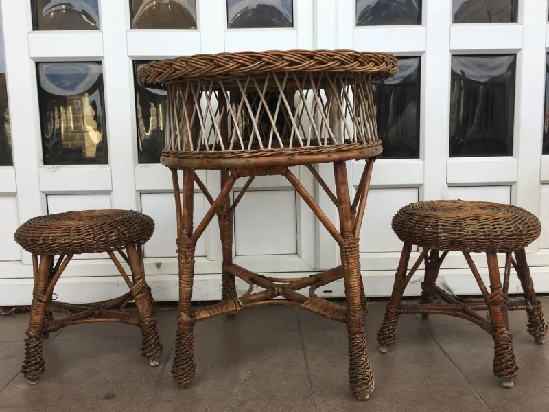 Pamono Table and 2 Wicker Stools 1960s, Set of 3> Garden Tables