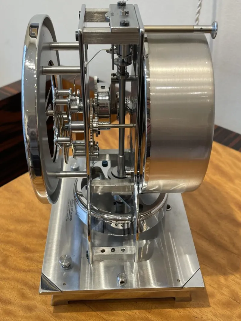 Pamono Table Clock by Jaeger-Lecoultre for Atmos, Switzerland, 1940s> Clocks