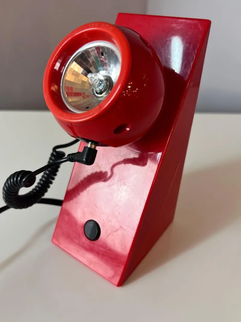 Clearance Pamono Table Lamp in Red with Magnetic Ball Head from Leuchten