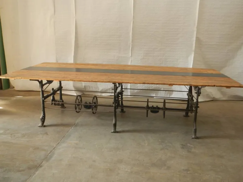 Pamono Table on Necchi Sewing Machine Base, 1920s> Worktables & Workbenches