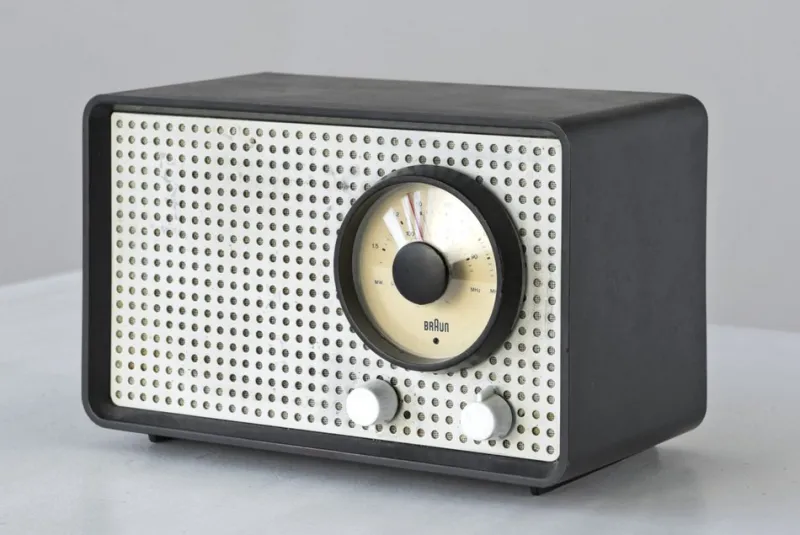 Pamono Table Radio Sk 25 by Dieter Rams for Braun, Germany, 1961> Electronics