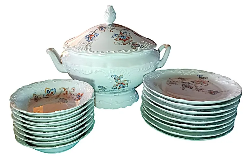 Clearance Pamono Table Service Ankara Model from Tharaud Limoges, Set of 18