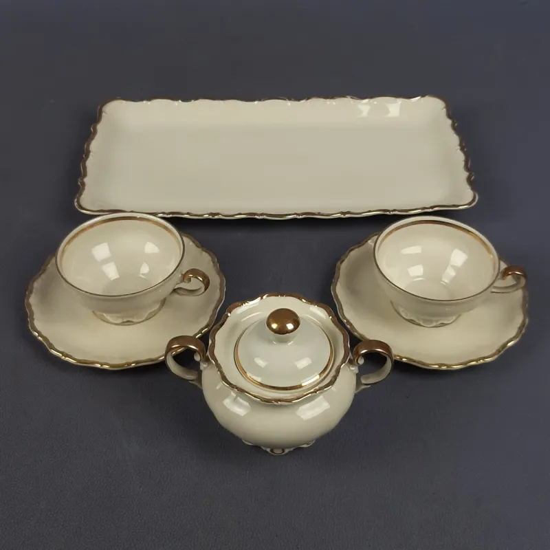 Online Pamono Table Set in White and Gold Porcelain from Seltmann Weiden Bavaria Theresia, 1960s, Set of 6