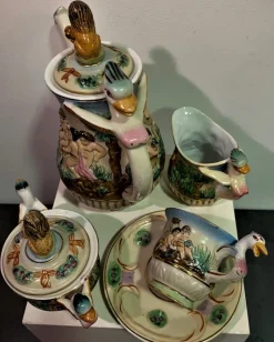 Online Pamono Tableware Set from Capodimonte, 1950s, Set of 11
