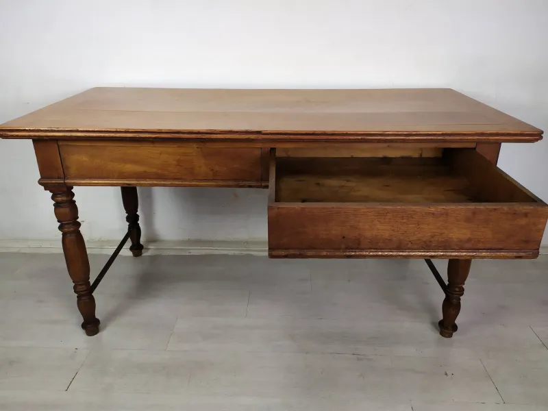 Discount Pamono Tan Oak Work Table