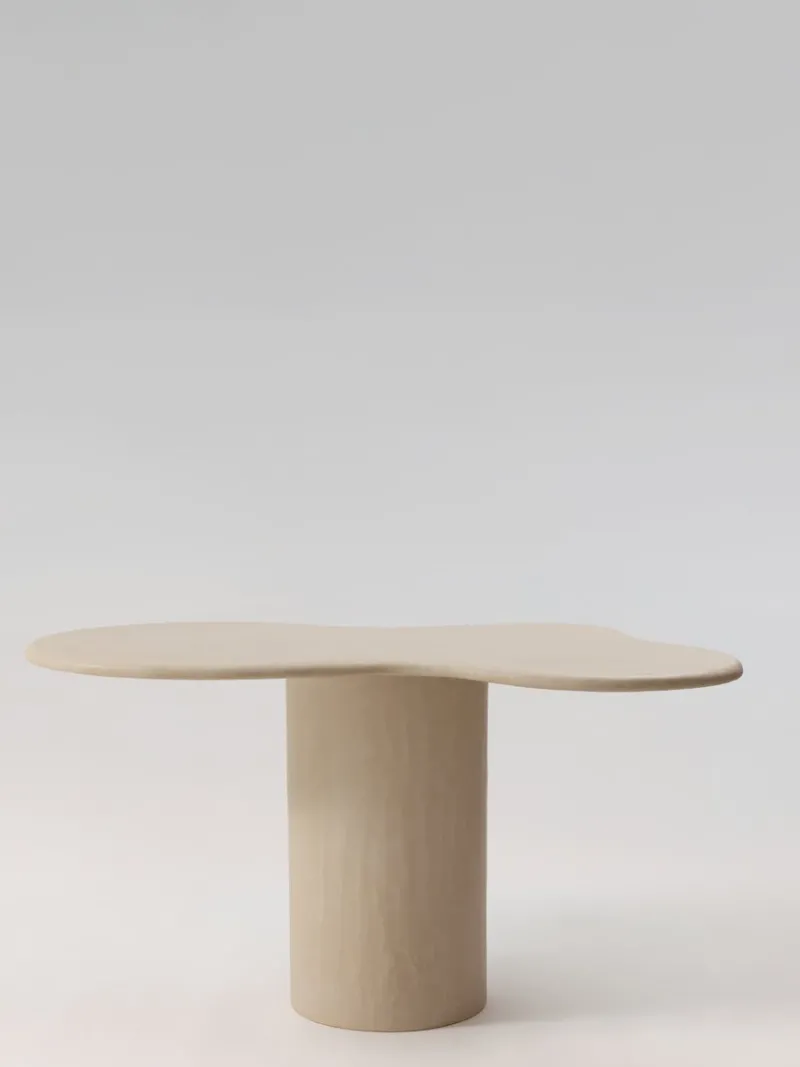 Pamono Teā Mortex Table from PLATŌ