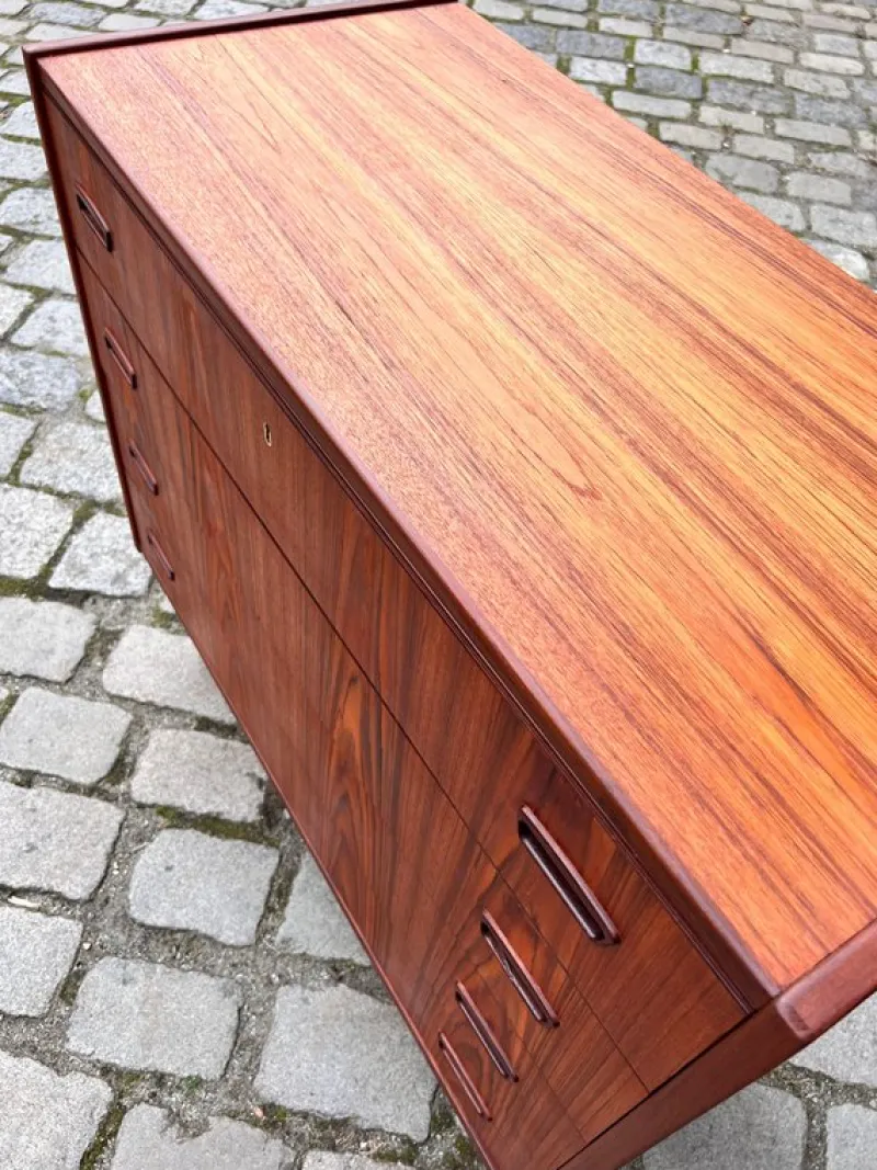 Outlet Pamono Teak Chest of Drawers, Denmark