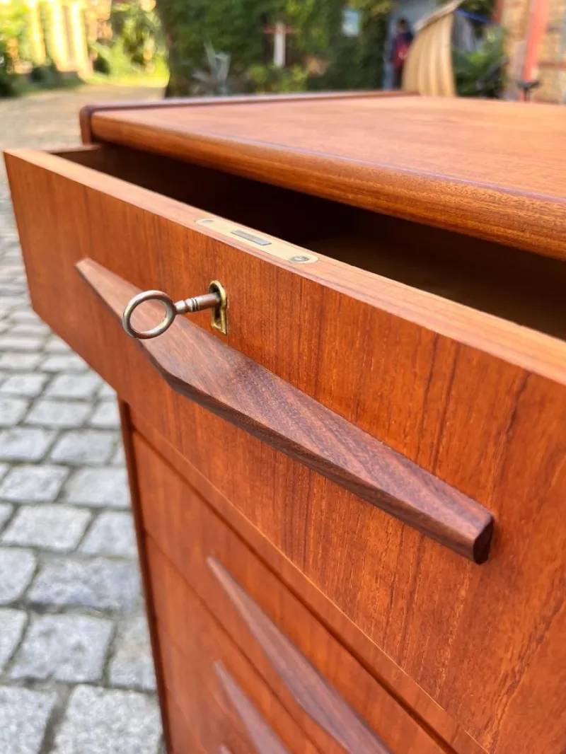 Sale Pamono Teak Chest of Drawers with Lock, Denmark