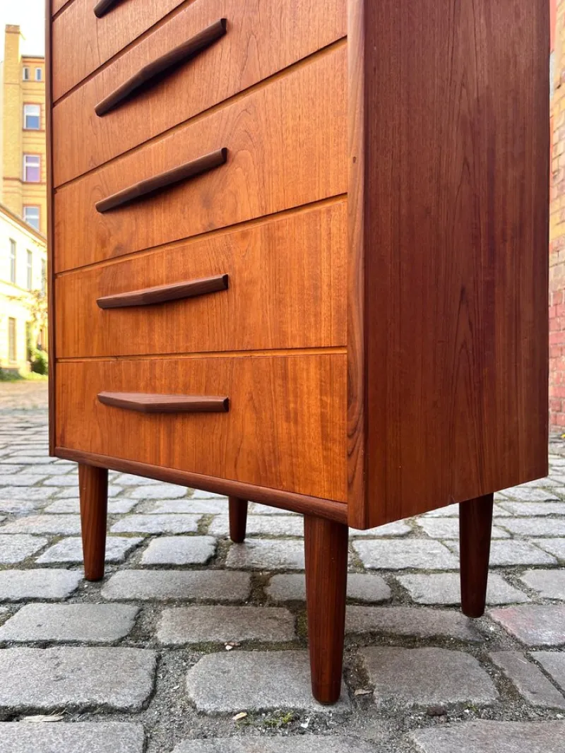 Sale Pamono Teak Chest of Drawers with Lock, Denmark