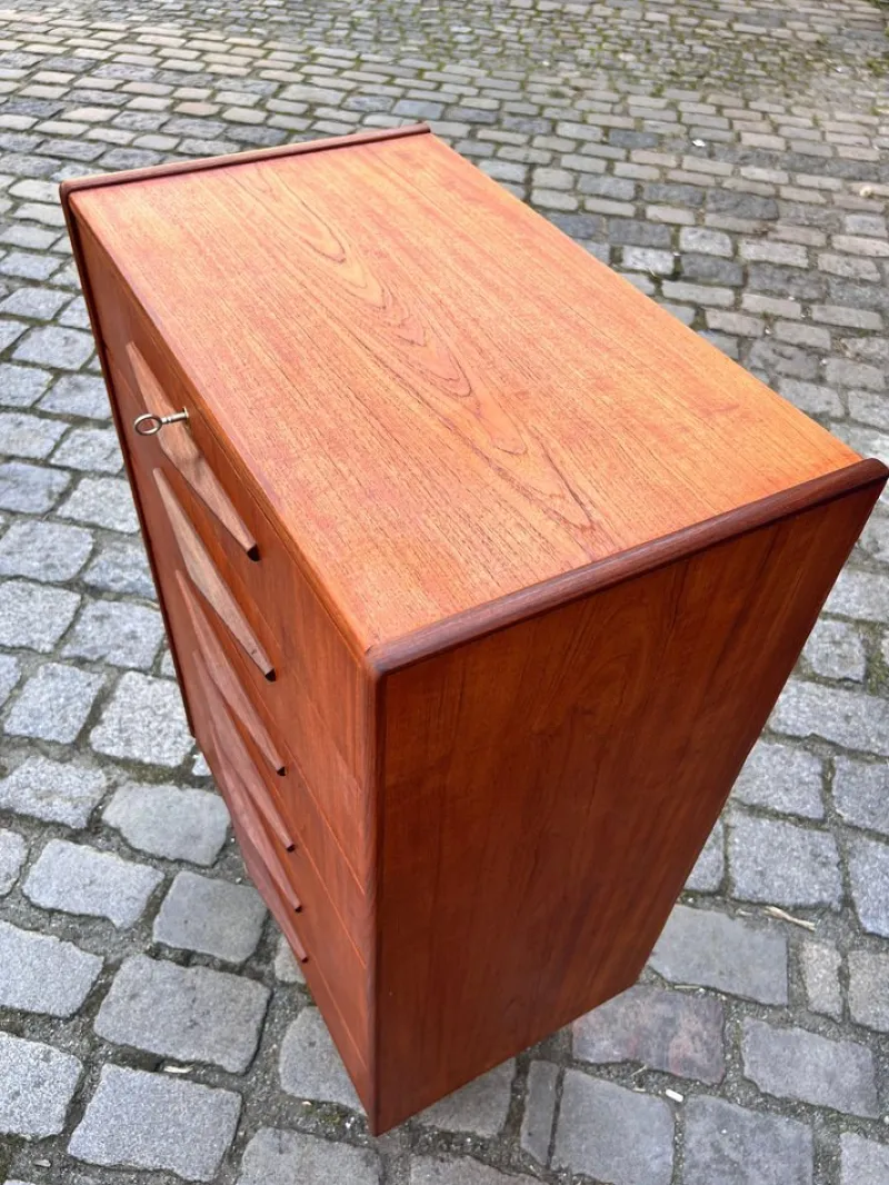 Sale Pamono Teak Chest of Drawers with Lock, Denmark