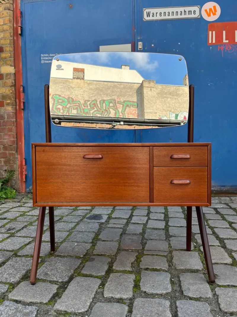 Pamono Teak Dressing Table from AG Aarhus> Dressing Tables
