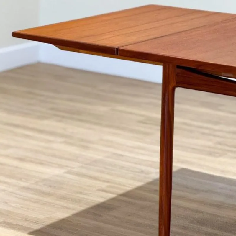 Pamono Teak Extending Dining Table by Kofod Larsen for G-Plan, 1960s> Dining Tables & Sets