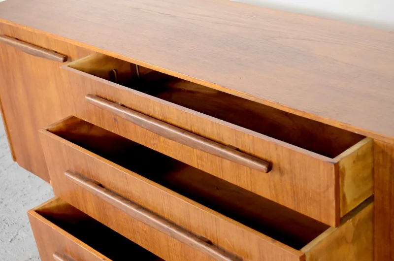 Pamono Teak Long John Sideboard, United Kingdom, 1960s> Sideboards & Buffets