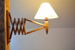 Pamono Teak Sconce by Kaare Klint for Le Klint, 1960s> Wall Lights & Sconces