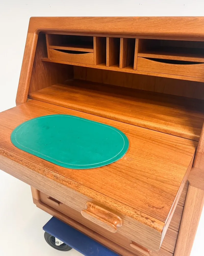 Pamono Teak Secretary from Dyrlund, 1960s> Secretaires
