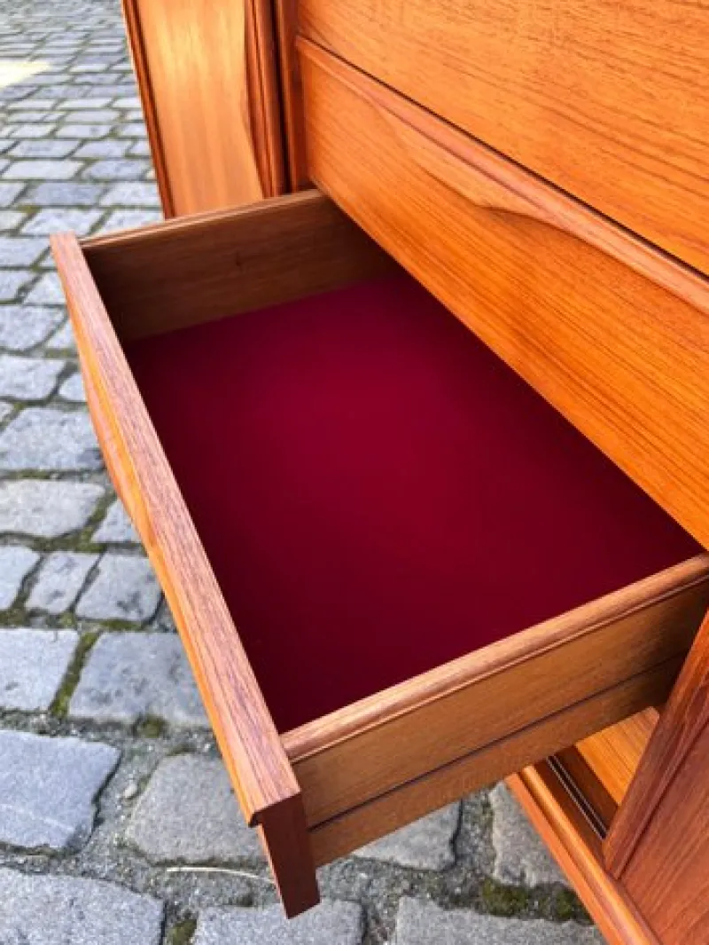 Pamono Teak Sideboard by Heinrich Riestenpatt for RT Möbel> Sideboards & Buffets