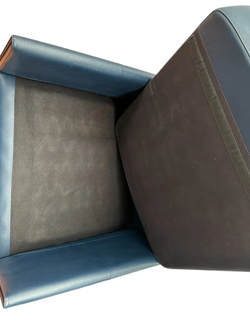 Outlet Pamono Team Lounge Chairs in Leather from Wellis, 1980s, Set of 2