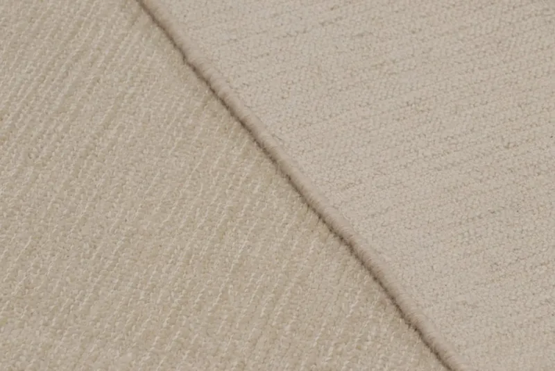 Outlet Pamono Textural Rug in Cream and White Tones from R&K Principal Jahanshah Nazmiyal