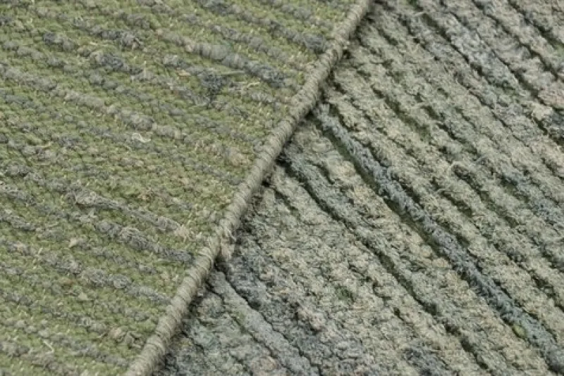 Pamono Textural Rug in Green and Blue Tones from R&K Principal Jahanshah Nazmiyal> Carpets & Textiles|Carpets & Textiles