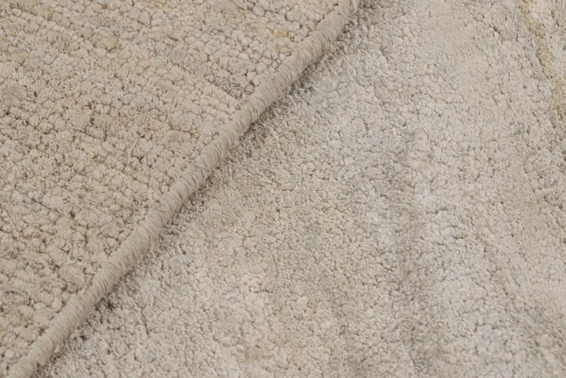 Pamono Textural Runner Rug from R&K Principal Jahanshah Nazmiyal> Carpets & Textiles|Carpets & Textiles