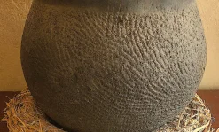 Pamono 19th Century African Earthenware Storage Pot, Senegal><noscript><img width=