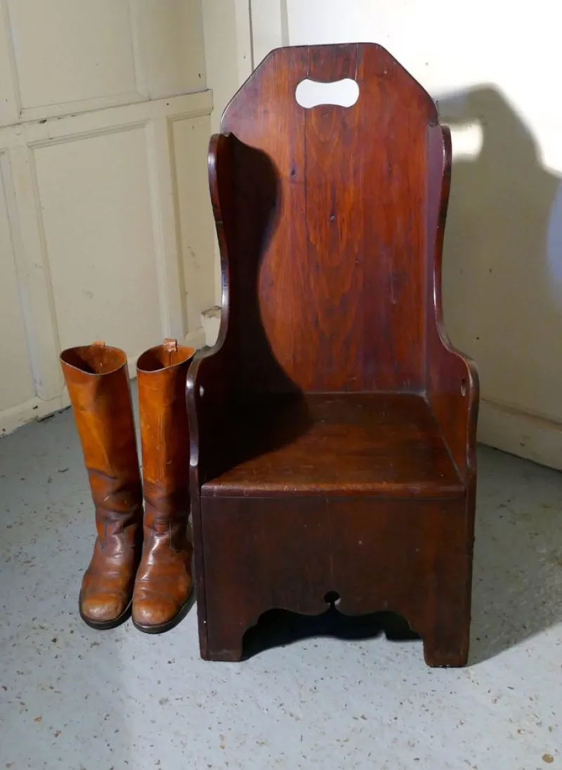 Sale Pamono 19th Century American Pine Childs Country Chair, 1880s