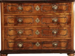 Pamono 18th Century Baroque Chest of Drawers in Walnut, 1750s> Dressers, Commodes & Chests