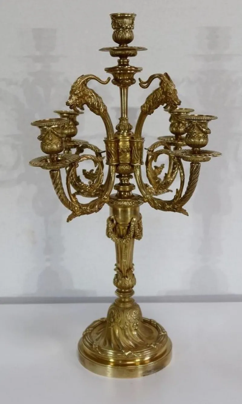 Hot Pamono 19th Century Bronze Candelabrum