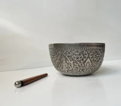 Hot Pamono 19th Century Buddhist Singing Bowl in Repousse Silver, Set of 2