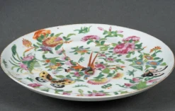 New Pamono 19th Century Canton Porcelain Plate with Floral and Butterfly Decor