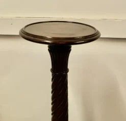 Discount Pamono 19th Century Carved Walnut Pedestal Torchere