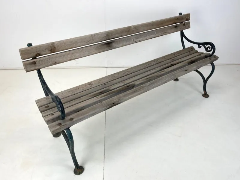 Hot Pamono 19th Century Cast Iron and Wood Bench