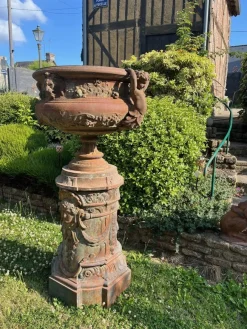 Discount Pamono 19th Century Cast Iron Chateau Vases, Set of 2