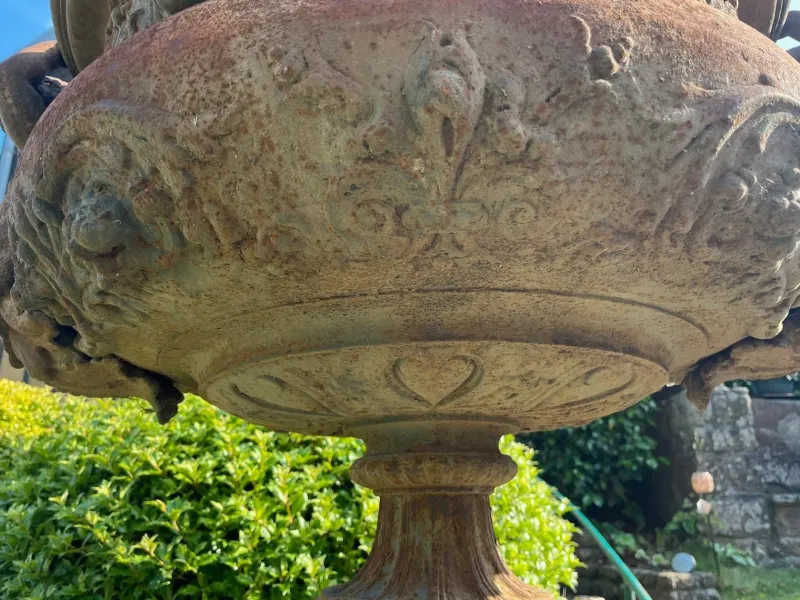 Discount Pamono 19th Century Cast Iron Chateau Vases, Set of 2