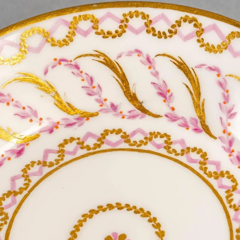 Pamono 18th Century Coffee Cup in Porcelain of Sevres> Coffee & Tea Service