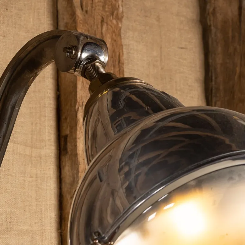 Pamono 20th Century Dutch Polished Metal Outdoor Lamps, 1920s, Set of 2> Garden Lighting