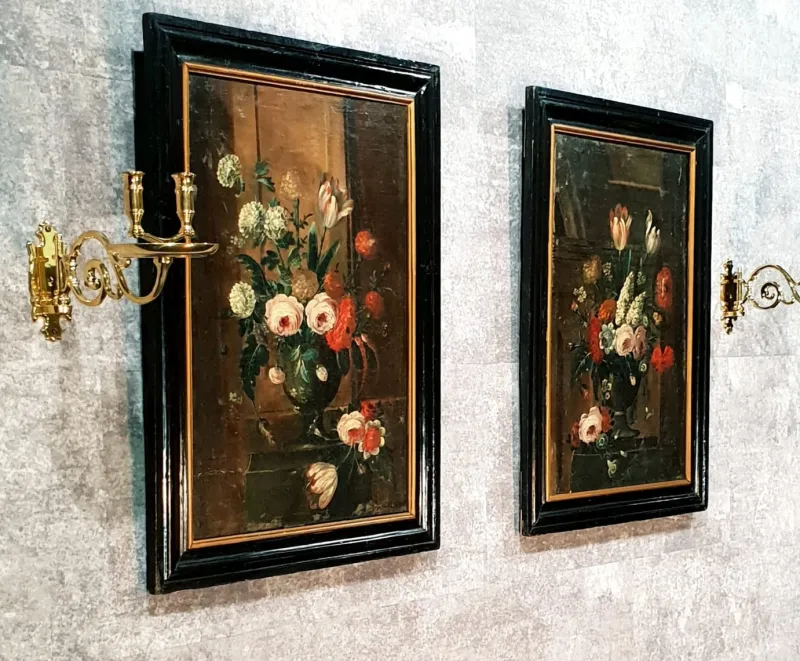 Pamono 18th Century Dutch School, Flowers Bouquet, Oil on Canvas, Set of 2> Old Masters