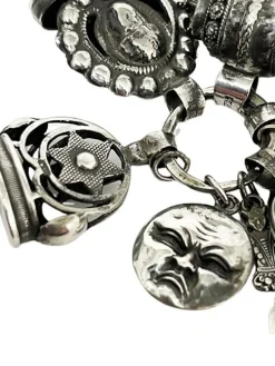 Sale Pamono 19th Century Dutch Silver Chatelaine with 4 Cachets and Charms